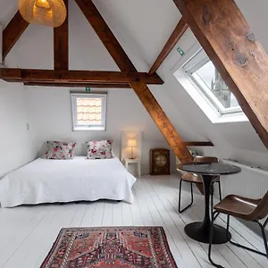 Bed & Breakfast The Blue House Brugge