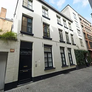 Bed & Breakfast Maryline Antwerpen